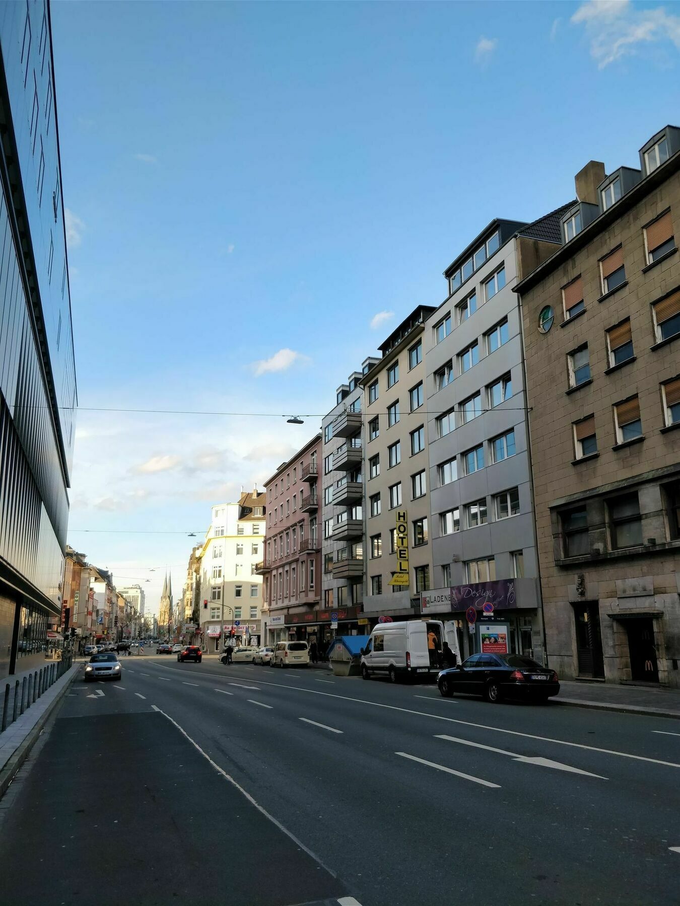 Sleep Inn Duesseldorf Exteriör bild